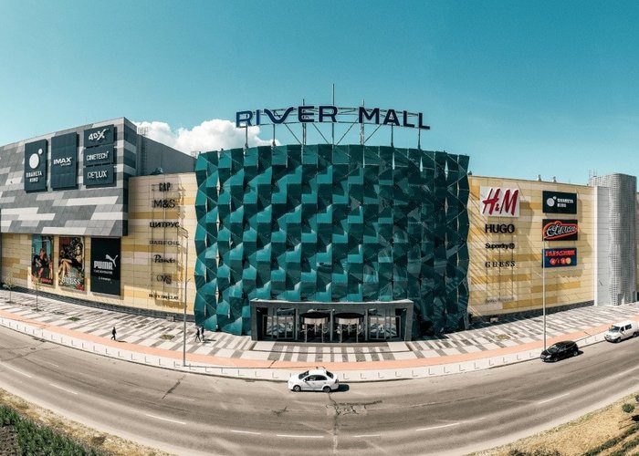River Mall Retail Center 2